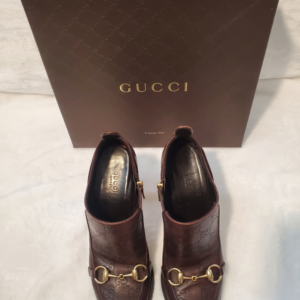 Gucci Guccissima leather horsebit round toe booties brown size 7